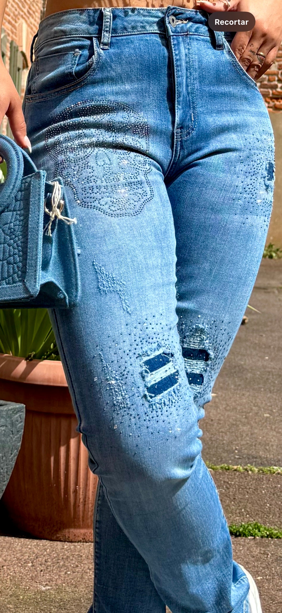 Jeans strass crâne